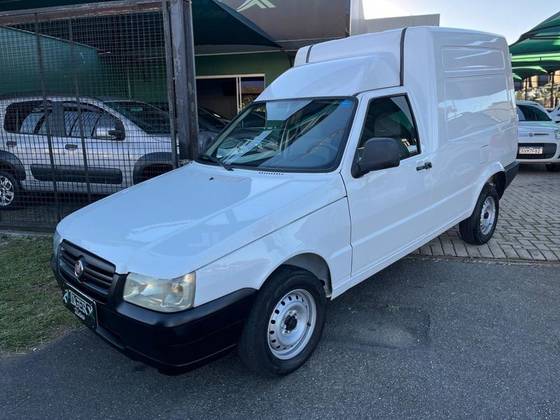 FIAT FIORINO 1.3 MPI FURGÃO 8V FLEX 2P MANUAL FIAT FIORINO 1.3 MPI FURGÃO 8V FLEX 2P MANUAL